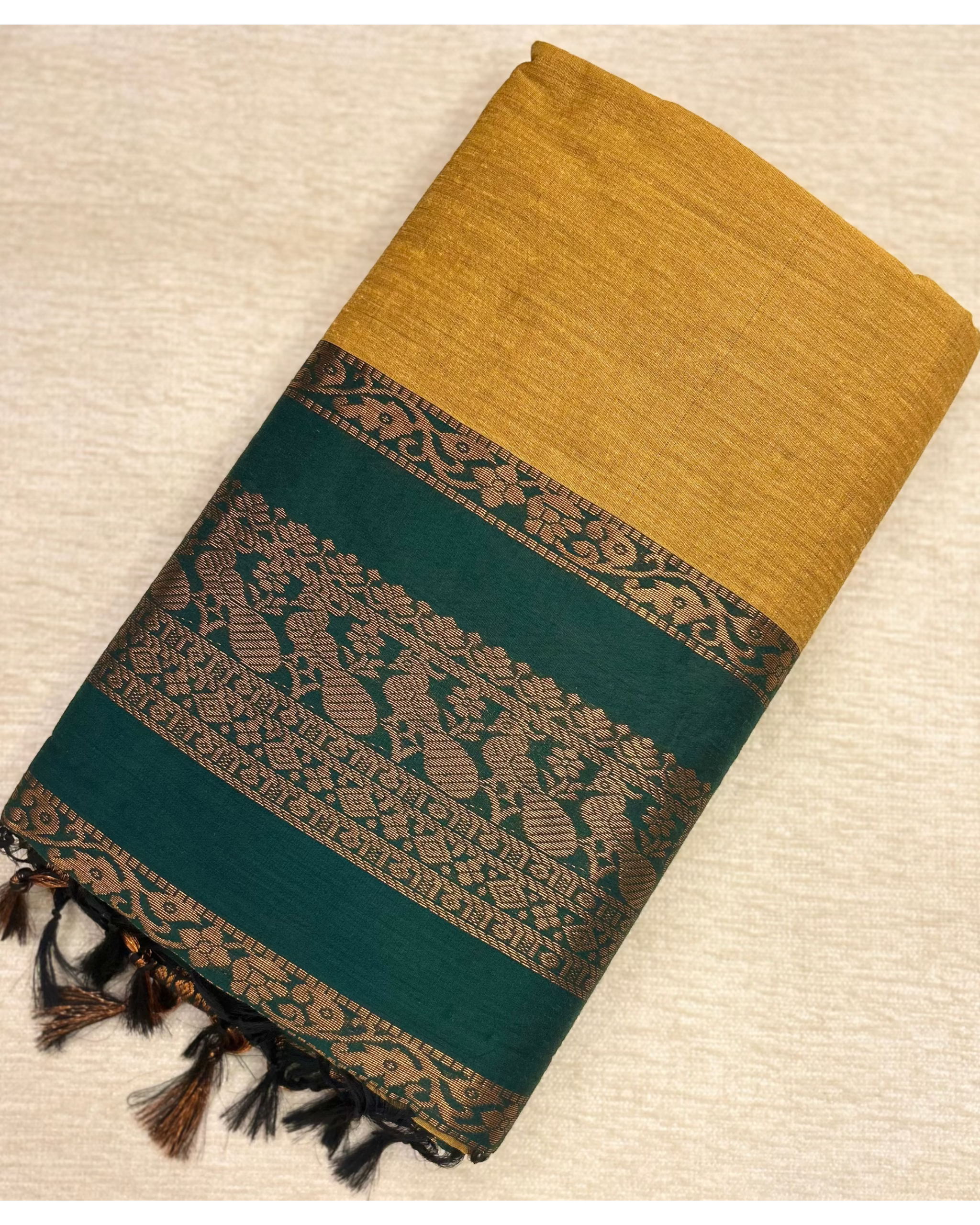 Kalyani Cotton Saree Contrast Butta and Border