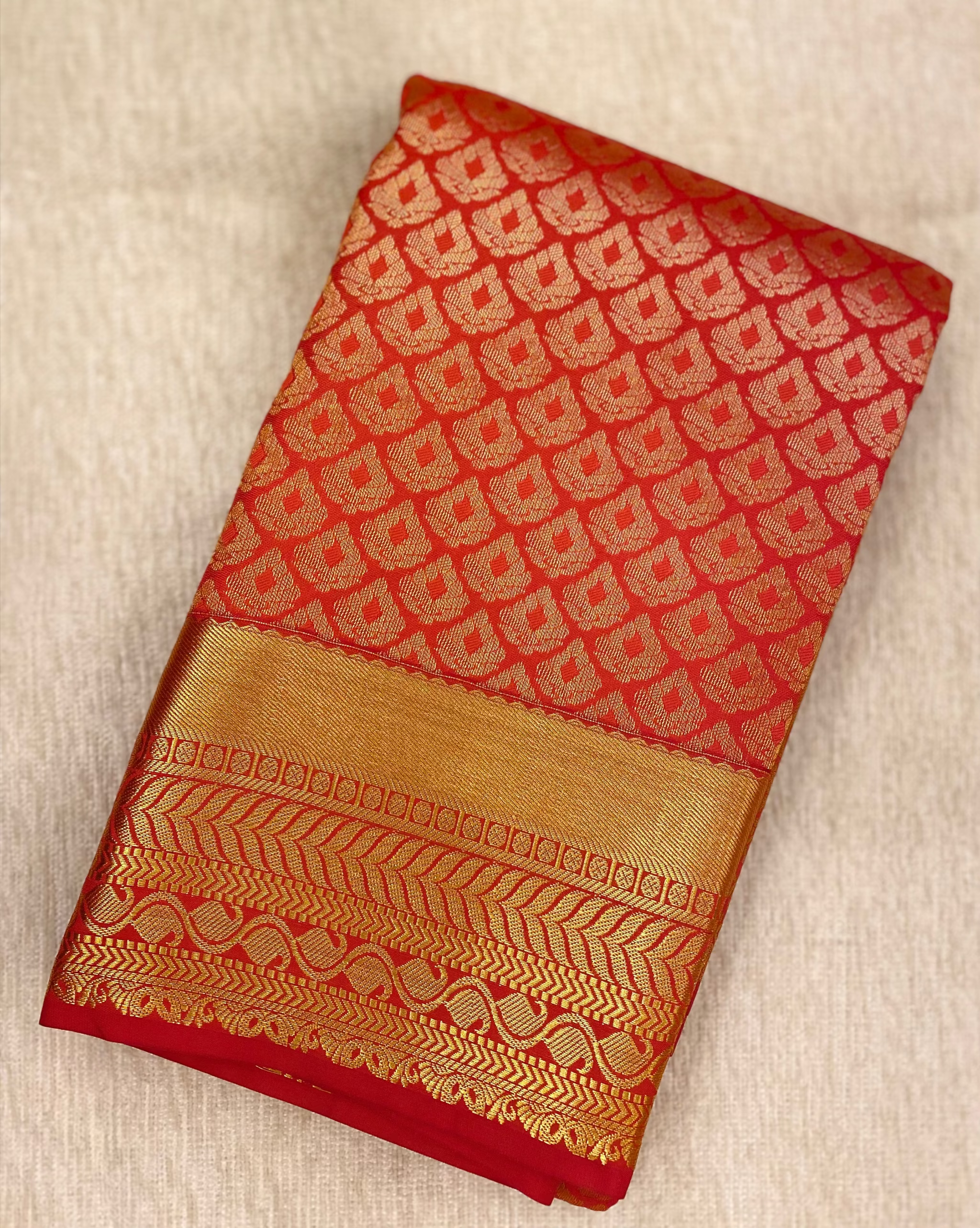 Kanchipuram Silk Saree with Silver Zari Border & Rich Pallu | Pastel Collection - Red